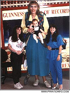 Fran, her sister, Sharon, son, Spencer and Sandy Allen, the Worlds Tallest Woman outside the Guinness Museum in Niagara Falls. Sandy btw is seven feet 7 1/4 inches tall. She wears a size 22 shoe!
